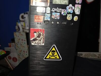Vendo PC de escritorio.