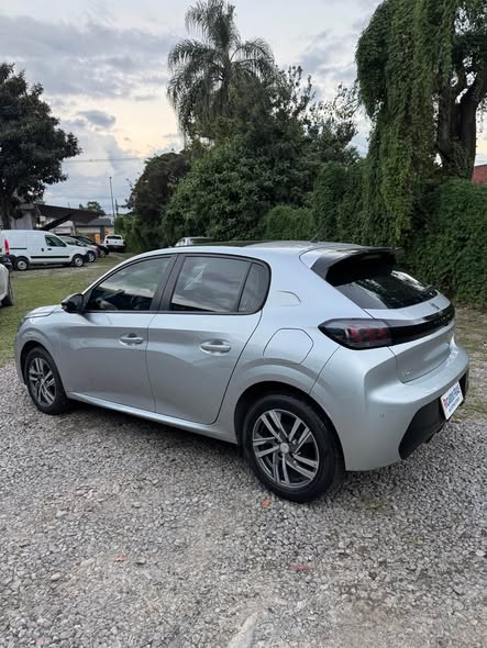 Peugeot 208 1.6 Feline Automatico 2021