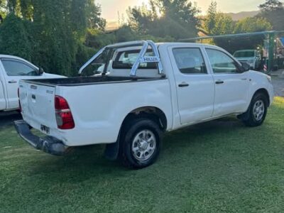 Toyota hilux DX PACK 2.5 4x2 2015