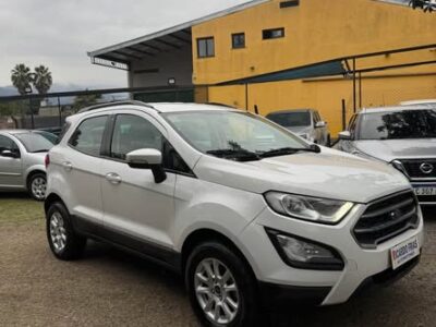 Vendo ford ecosport SE 2018