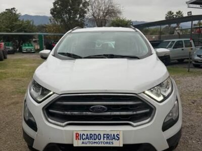 Vendo ford ecosport SE 2018