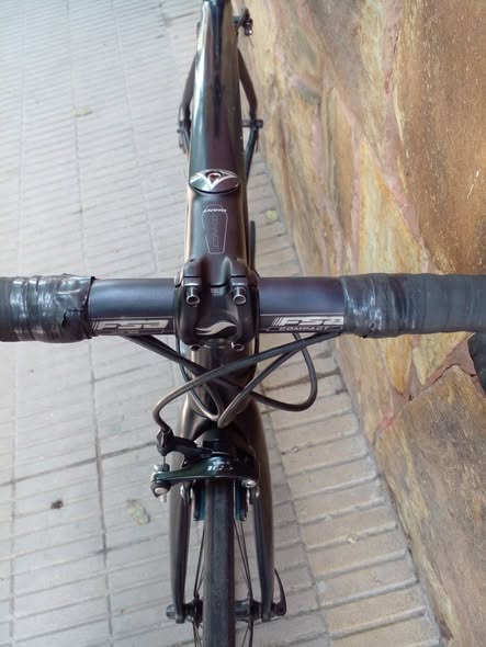 Vendo FUJI de carbono talle 54