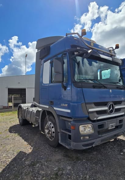 Mercedes Benz Actros 2046S 4x2 Año 2014
