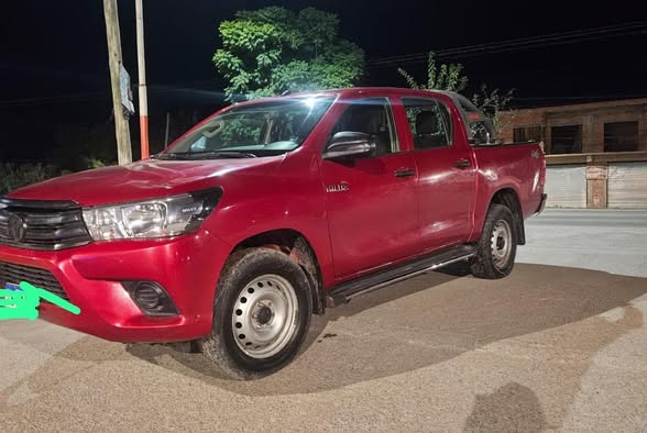 Toyota hilux dx 4x4 2021
