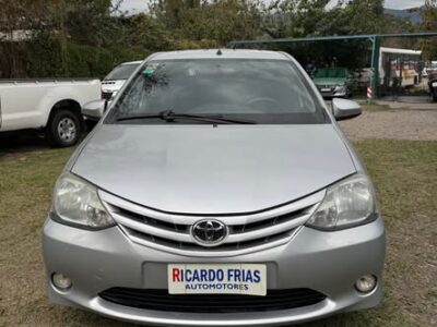 Toyota Etios X 2014
