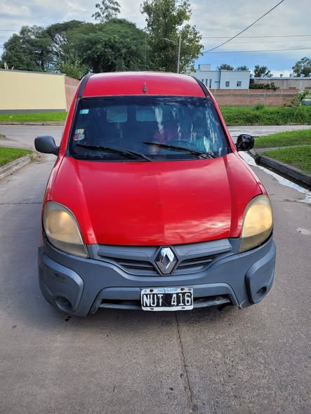 Renault kango nafta y gnc 2014 lista para transferir