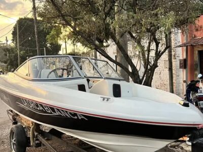 LANCHA TANGO 470