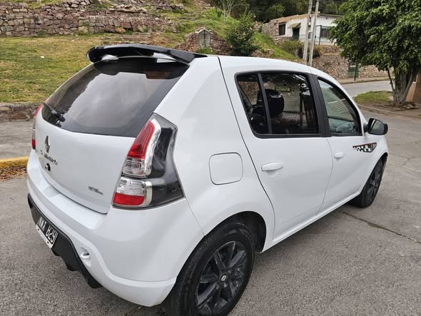 Renault Sandero GT 1.6 16v