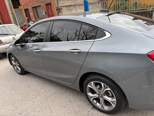 CRUZE 2021 PREMIER
