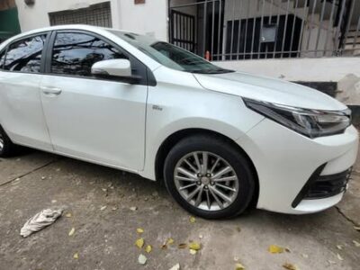 Toyota Corolla EXI CVT, Pack cuero 1.8 impecableeee !!! Con 40mil km Realesss !!!! .