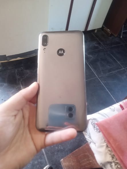 Vendo e6 plus impecable libre
