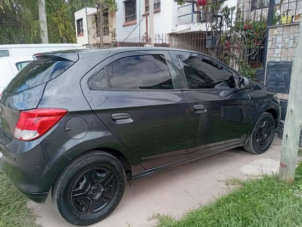 CHEVROLET ONIX JOY 2018