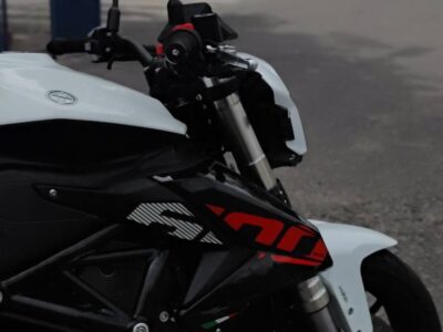 Benelli tnt 600 2024 con 2600km reales.