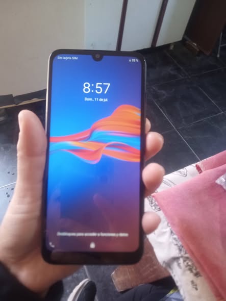 Vendo e6 plus impecable libre