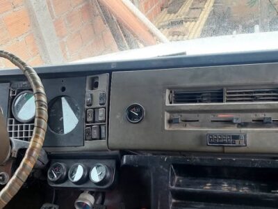 Vendo Mercedes 1633 mod 94