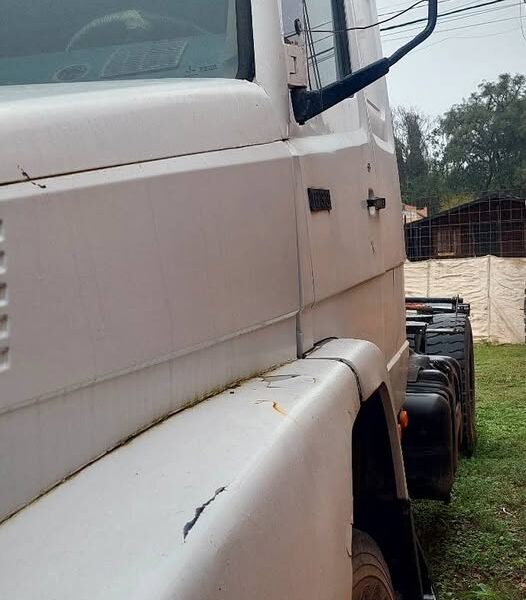 Vendo Mercedes 1633 mod 94