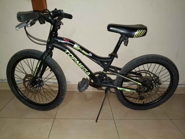 Vendo bicicleta niño top mega rod 20
