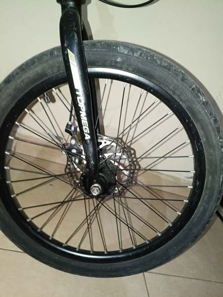 Vendo bicicleta niño top mega rod 20