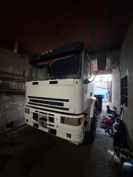 camion iveco eurocargo 160e23T modelo 97