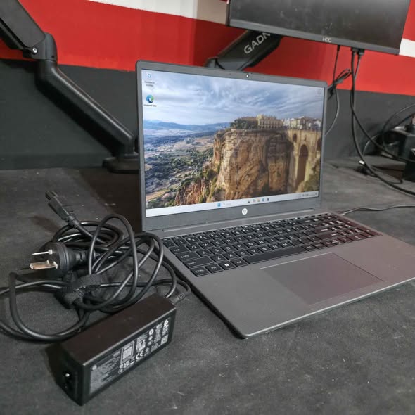 Notebook Ryzen 7 + 16gb ddr4 AMD Plan Canje