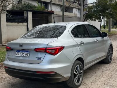Vendo Fiat Cronos Precision cvt 1.3 2023