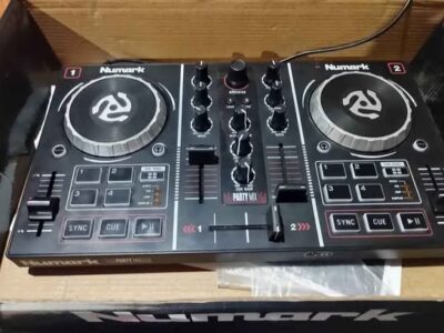 Vendo controlador Numark party mix