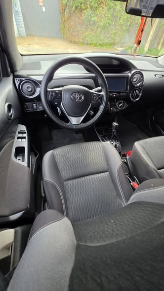 TOYOTA ETIOS XLS AT 2022