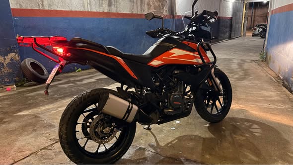 KTM Adventure 250