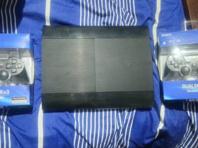 Play 3 super slim incluye 10 juegos digitales cargados
