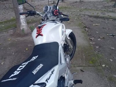 Honda twister 2008