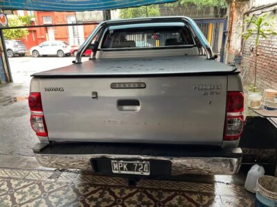 TOYOTA HIUX 2013