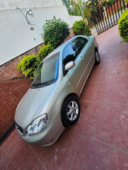 COROLLA 2004 UNICO DUEÑO!!!
