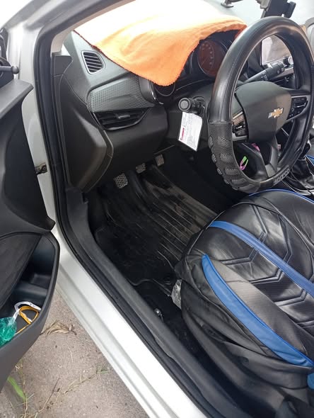 Chevrolet Onix 1.2 turbo 2023