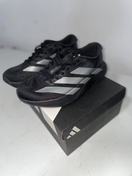 Vendo Zapatillas adizero evo sl! TALLE 42 / 26,5