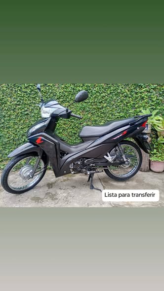 SE VENDE MOTO HONDA MODELO 2022