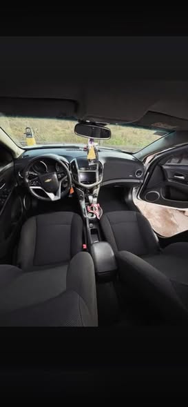 CHEVROLET CRUZE LT 2.0D AT