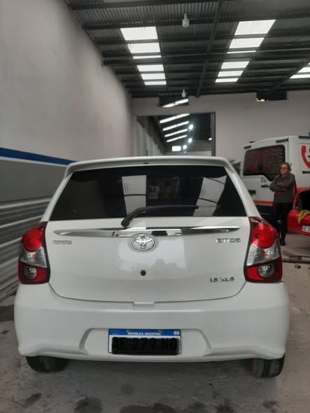 Toyota Etios XLS 1.5 Automático – 2020