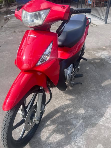 Vendo honda biz 2017