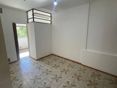 DEPARTAMENTO 3 AMBIENTES, ALSINA 688 DUEÑO DIRECTO