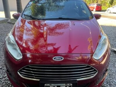 Ford Fiesta Titanium 1.6L 4 Puertas 2016