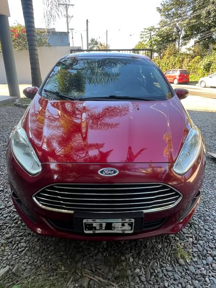 Ford Fiesta Titanium 1.6L 4 Puertas 2016