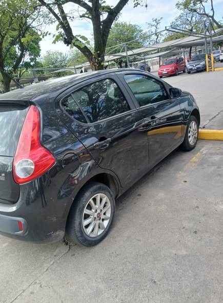 Palio atractive 2015 nafta