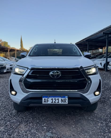 Toyota Hilux SRX 4x2 AT 2021