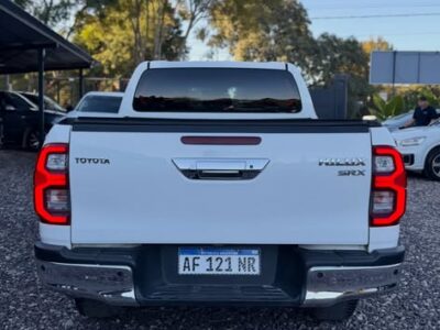 Toyota Hilux SRX 4x2 AT 2021