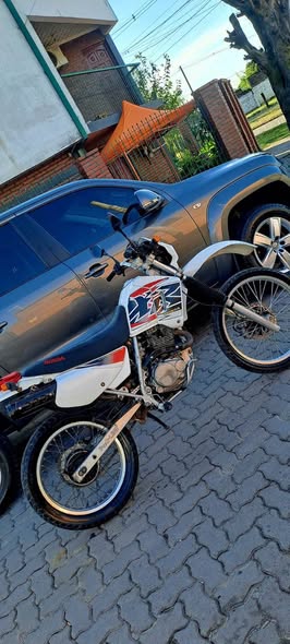Honda xr brasilera Modelo 2000
