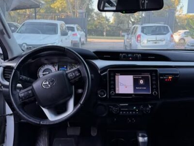 Toyota Hilux SRX 4x2 AT 2021