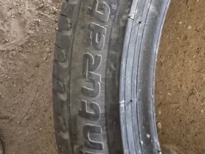 VENDO 2 CUBIERTAS PIRELLI SEMINUEVAS