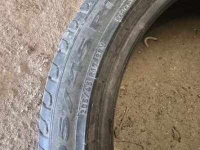 VENDO 2 CUBIERTAS PIRELLI SEMINUEVAS