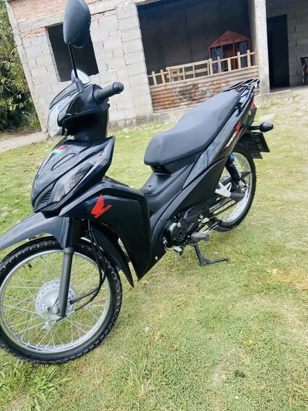 Vendo moto honda wave 2024