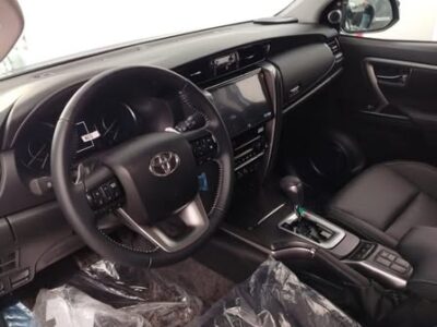 Vendo! Toyota sw4 srv